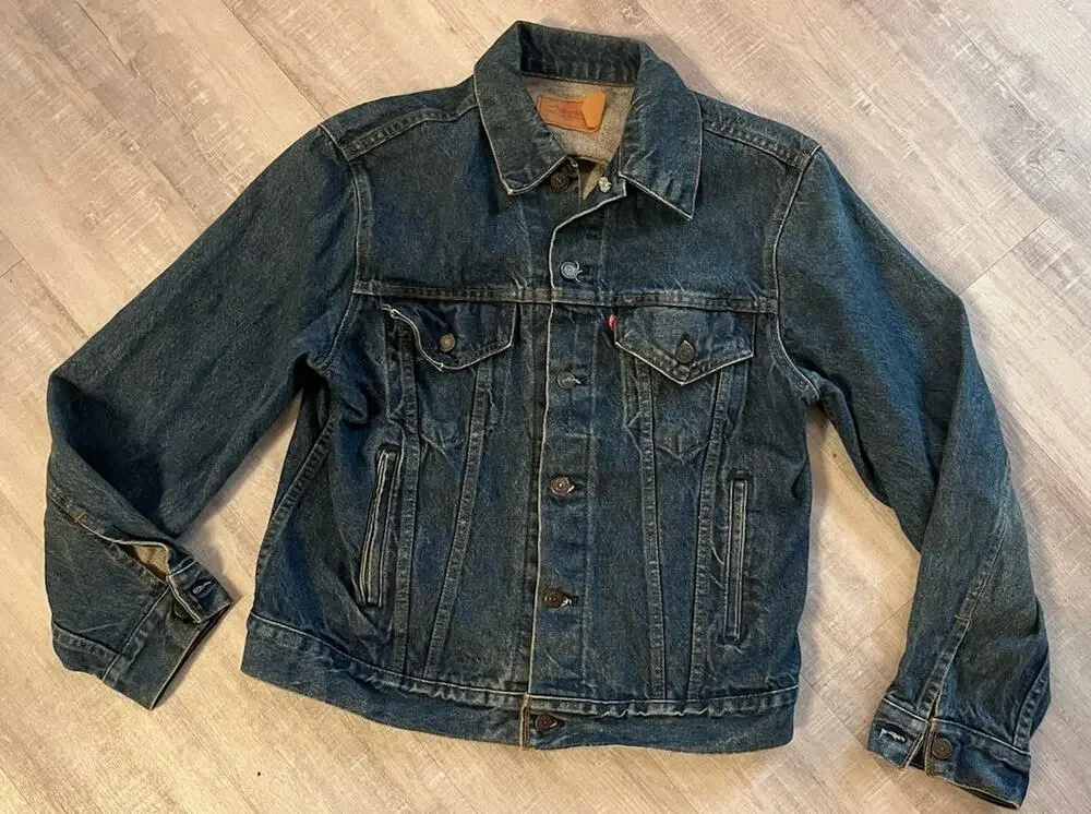 VTG 70s Levis Denim Trucker Jacket Blue Jean Pointed Collar 40 S/M